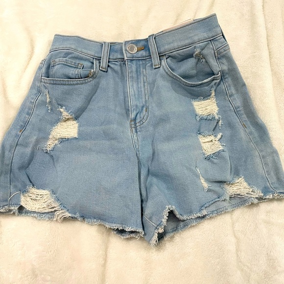 SO Boyfriend shorts, super high rise, 4in inseam, light blue - Picture 1 of 4